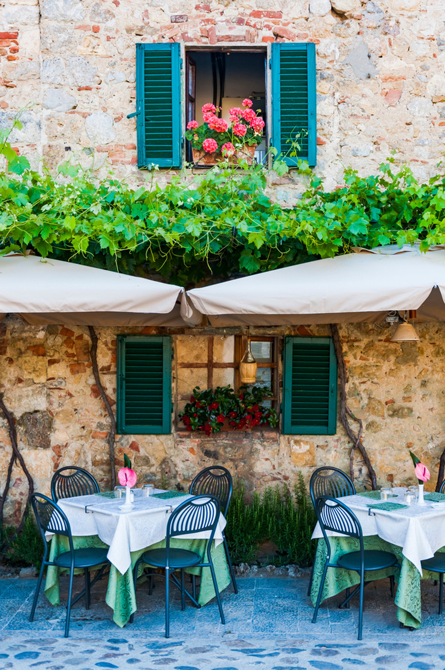 10 Beautiful Small Towns in Italy You’ve Never Thought of Visiting