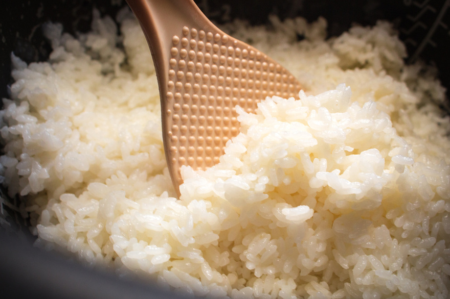 There’s a Reason Your Rice Cooker Came With a Paddle- Here’s How To Use It