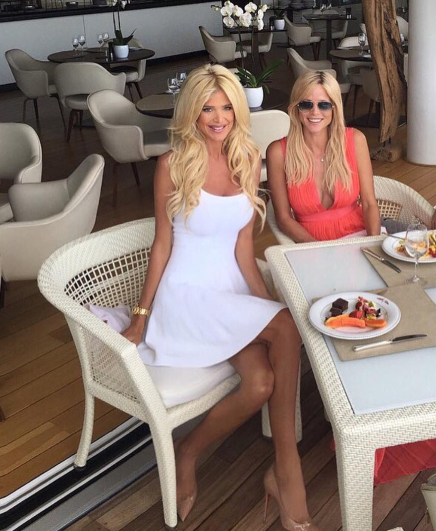 Remember Tiger Wood’s Ex-Wife, Elin Nordegren? This is Her New Life Today