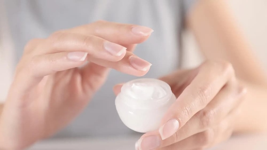 Cream, Lotion & Gel: Their Differences and Which One is Most Suitable for You