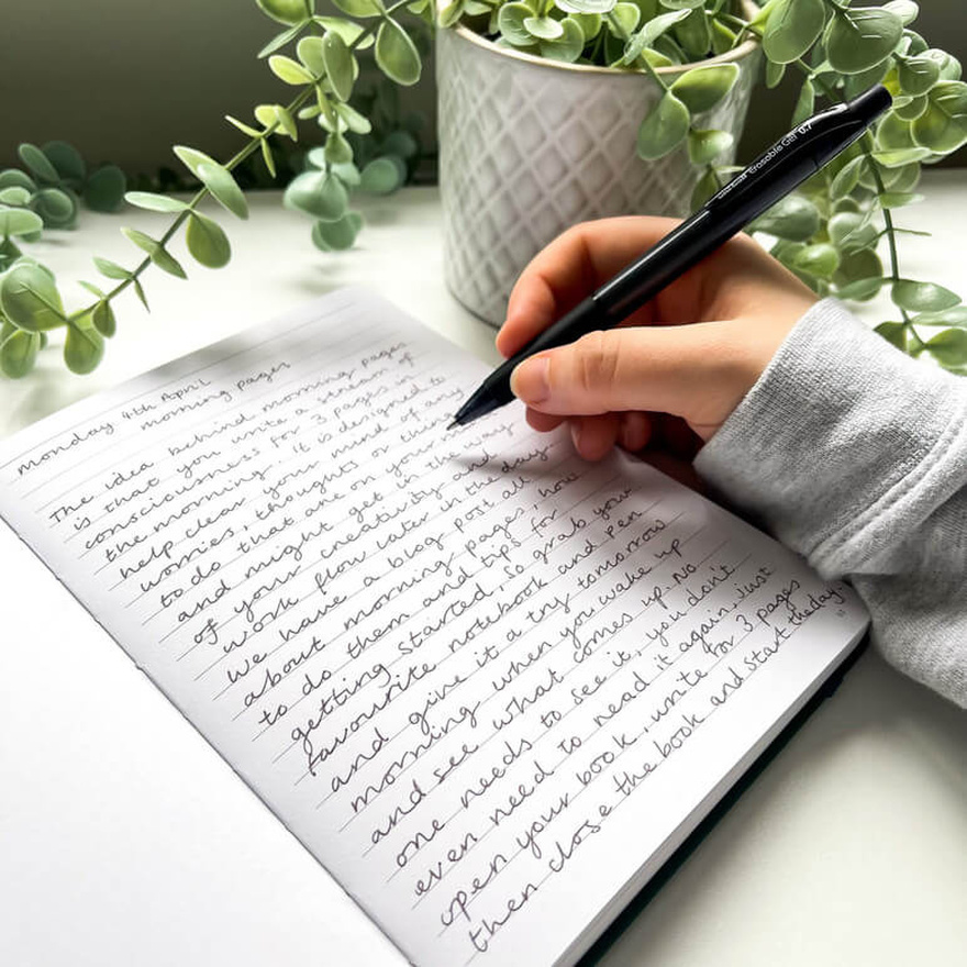 The Positive Effects of Journaling on Psychology: How Writing Can Improve Mental Health