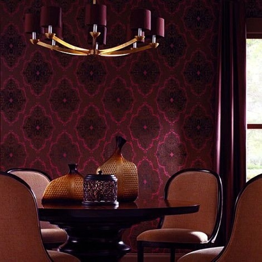 Burgundy: The Ultimate Colour of the Season and How to Introduce It into Your Décor