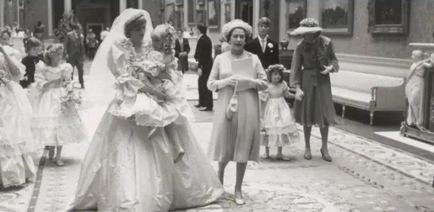 NEVER-BEFORE-SEEN Photographs of Princess Diana, one of the world’s most photographed individuals