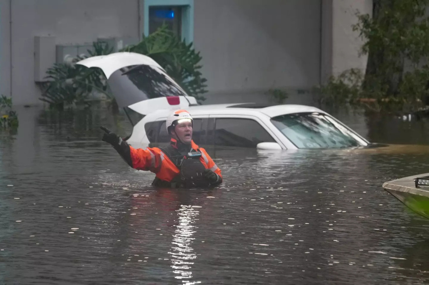 Shocking photos show devastating impact of Hurricane Milton as coastline cities get destroyed