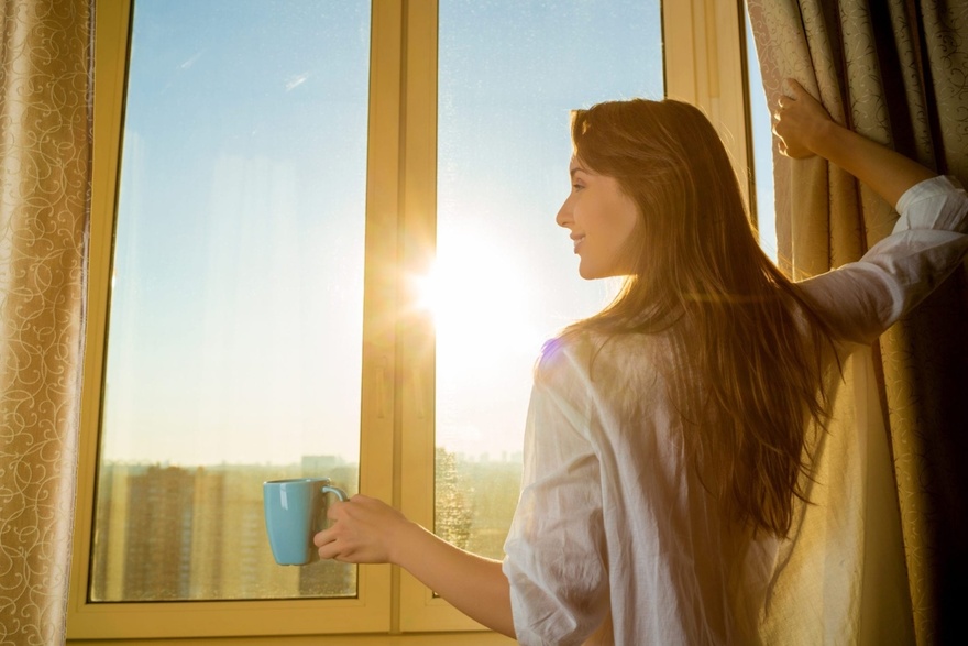 How to: 8 Ways to Become a Morning Person