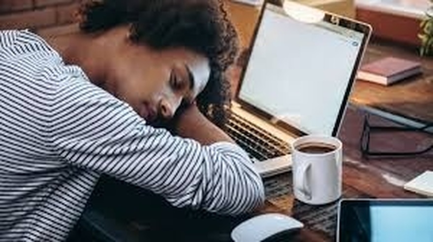 Afternoon Slump: How to Beat the Post-Lunch Energy Crash