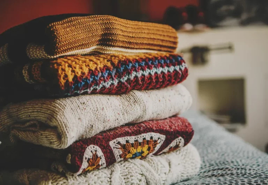 My Wife’s Knitted Sweaters For Our Grandchildren Ended Up in a Thrift Store—Her Heartbreak Made Me Teach Them a Lesson