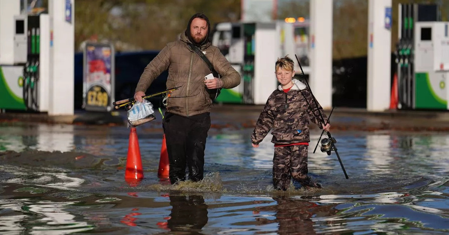 Storm Bert UK flood chaos goes on as 132 warnings in place including ‘danger to life’ alert