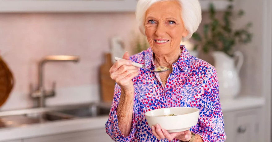 Mary Berry’s chicken and bacon pie is the perfect comfort food for winter