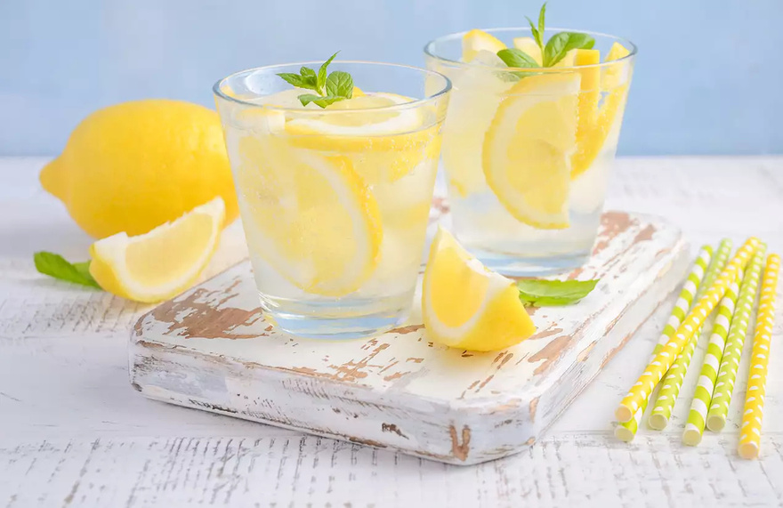 The Benefits of Lemon Water: Why This Simple Drink Should Be Your Morning Ritual