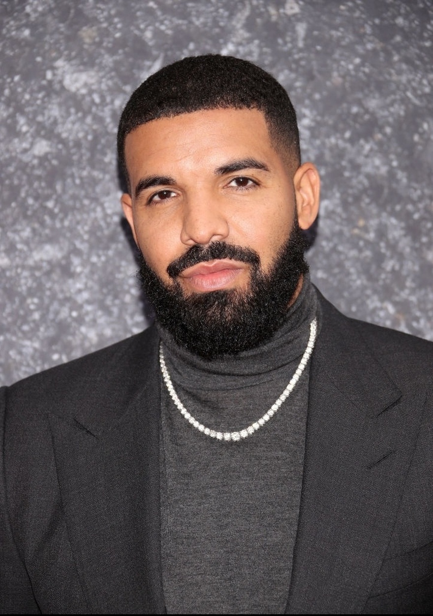 Drake issues statement over diss in song Kendrick Lamar performed at Super Bowl halftime show