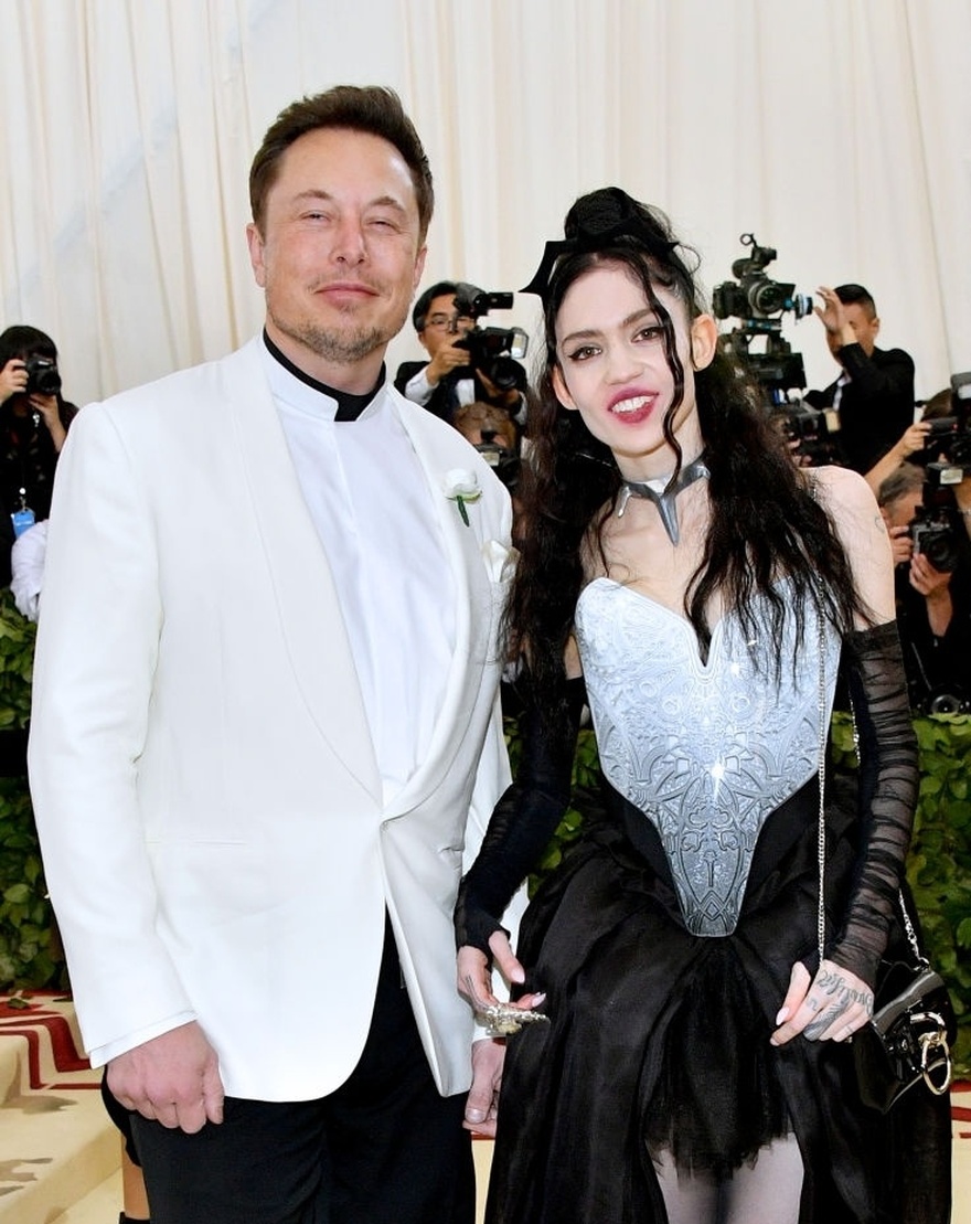 Ashley St. Clair sues Elon Musk ‘for sole custody of their son’, shares damning alleged texts