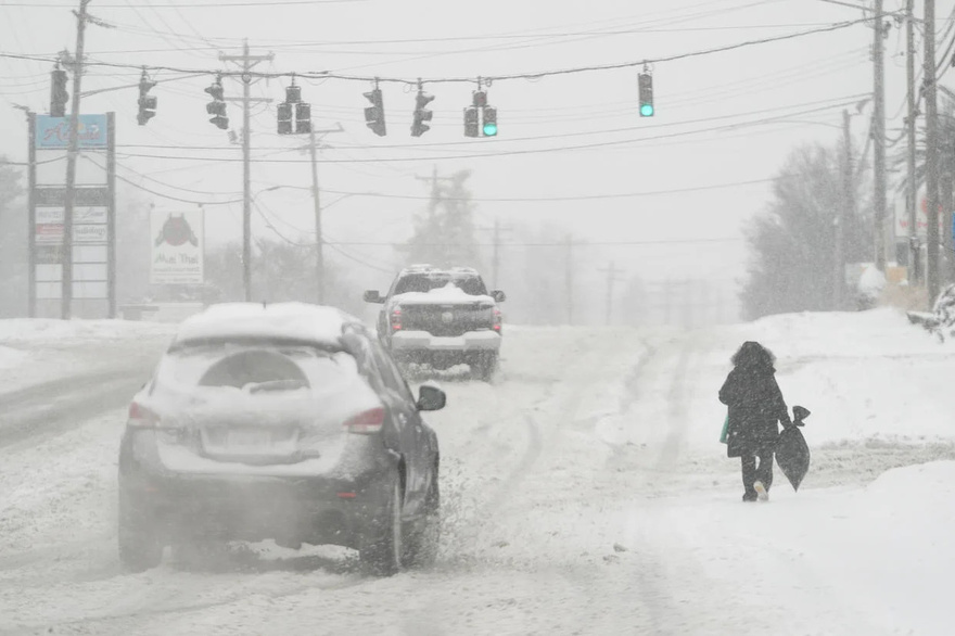 At least 5 dead as freezing rain, heavy snow and bitter temperatures take hold across the U.S.