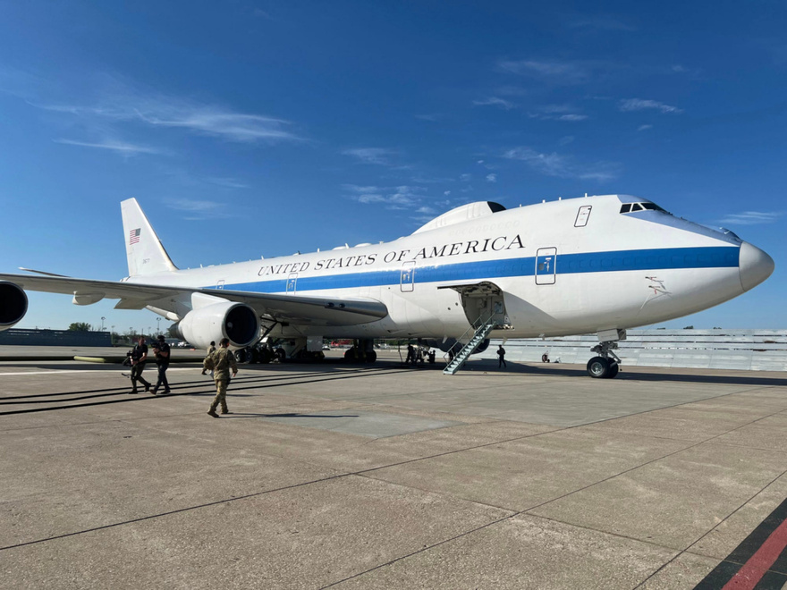 Seeing This Plane in the Sky Could Mean You Have Minutes Left to Live