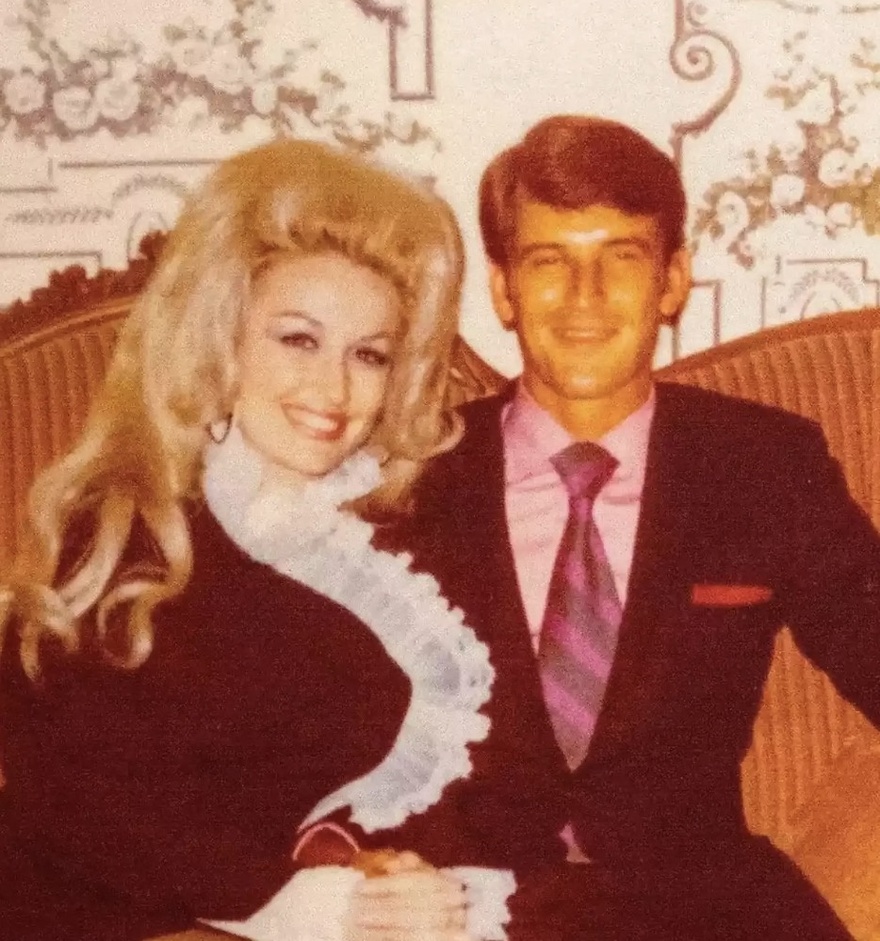 Dolly Parton reveals husband Carl Dean has died aged 80