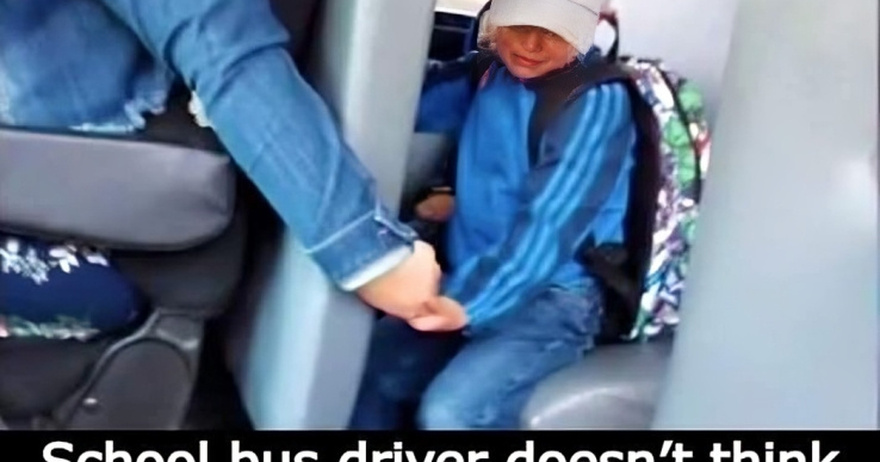 Bus driver didn’t think photo holding crying kid’s hand was a “big deal” – local police thought differently