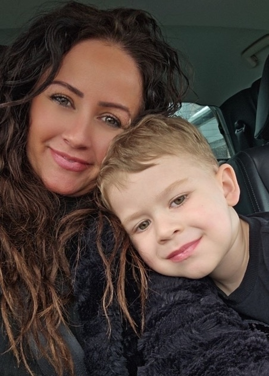 Boy, 4, dies day after telling mom ”under my arm hurts”