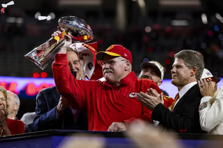 Users Say Chiefs’ Victory Over Bills in the AFC Championship Is ‘Rigged’ – Here’s Why