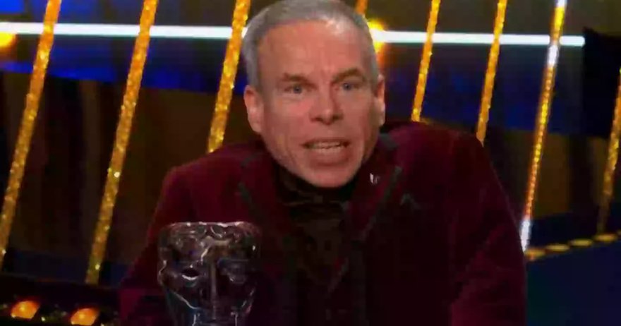 BAFTA viewers left in tears after Warwick Davis honours late wife in emotional speech