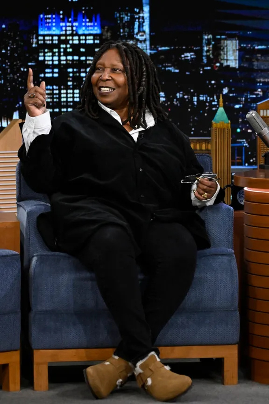 Whoopi Goldberg Attends AMI Show During 2025 Paris Fashion Week, Sparking Fan Discussion – Photos