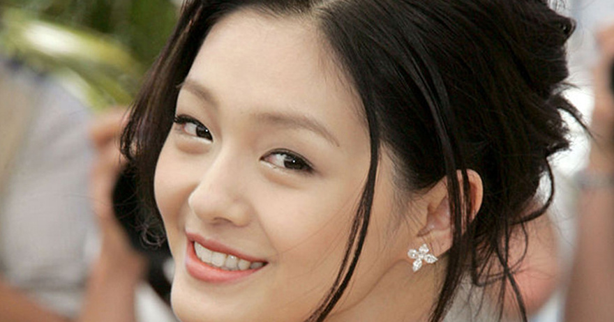 Actress Barbie Hsu dies at 48