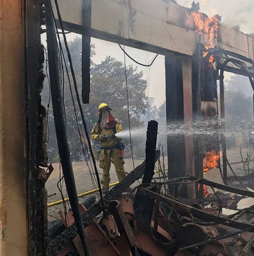 Paris Hilton Says ‘My Heart Has Shattered into a Million Pieces’ as She Visits Malibu Home Destroyed by Los Angeles Fires