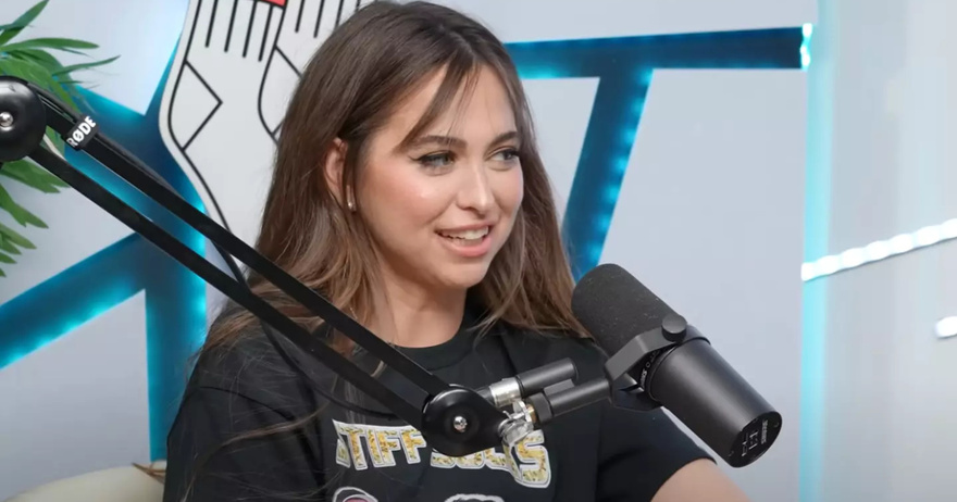 Top adult star Riley Reid reveals the one unattractive thing men do in the bedroom that completely ‘kills the mood’