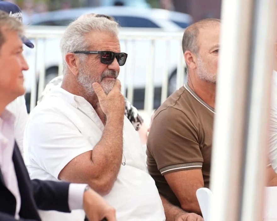 Legendary actor Mel Gibson just turned 69. This is how he looked on his last outing in Hollywood