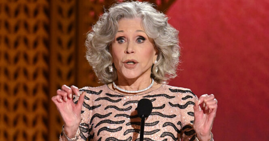 Jane Fonda ‘calls out Donald Trump’ during SAG award speech