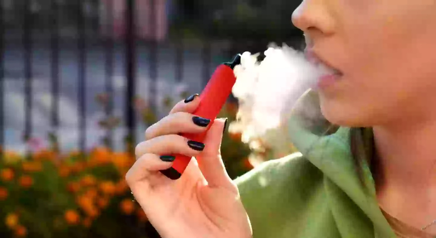 Vaping worse than smoking cigarettes according to author of world first study