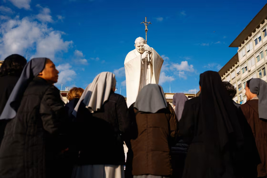 Pope Francis suffers 2 respiratory episodes and is back on ventilation